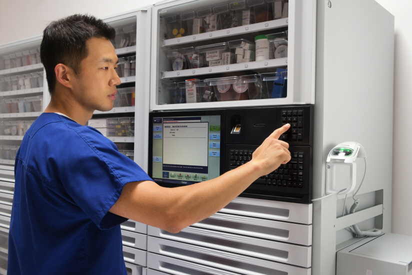 XT Automated Dispensing Cabinets - Core77