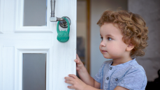 Bluetooth App Enabled Door Hanging Motion Sensor for Toddler Safety
